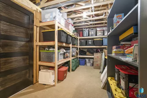 5700 E Meadow Oak Cir, Sioux Falls, SD 57110 photo 30