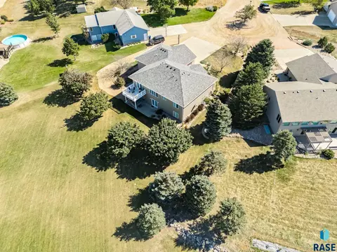 105 1st St, Chester, SD 57016 photo 65