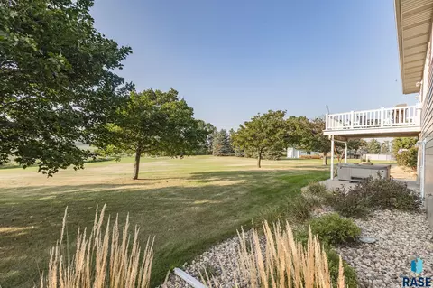 105 1st St, Chester, SD 57016 photo 8