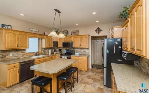 105 1st St, Chester, SD 57016 photo 25