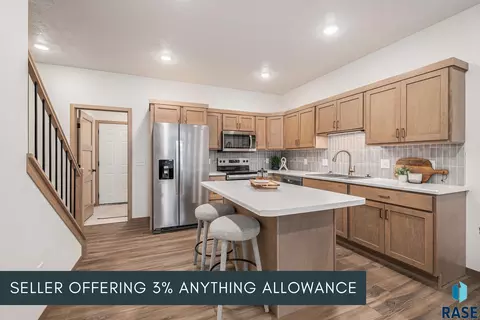 2411 E Cama Pl, Sioux Falls, SD 57108 photo 1