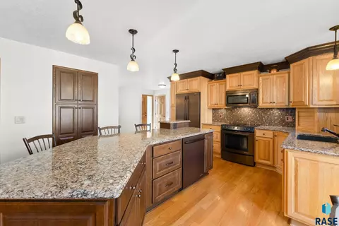 2508 E Marson Dr, Sioux Falls, SD 57103 photo 11