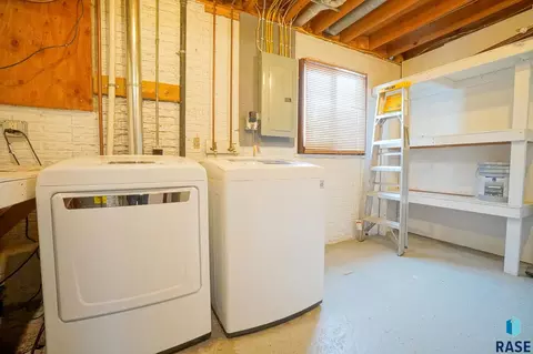 5105 S Drexel Dr, Sioux Falls, SD 57106 photo 16