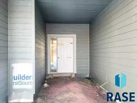 5505 E 64th St, Sioux Falls, SD 57108 photo 2