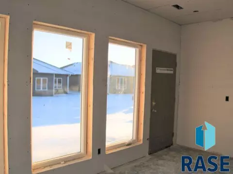5505 E 64th St, Sioux Falls, SD 57108 photo 9