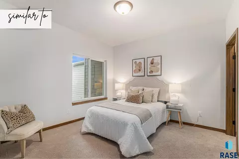 8011 E 44th St, Sioux Falls, SD 57110 photo 13