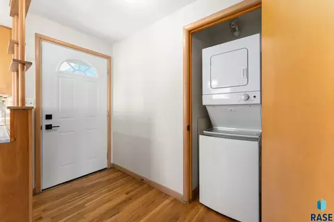 2700 E 13th St, Sioux Falls, SD 57103 photo 7