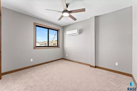 1809 E Wallin Cir, Sioux Falls, SD 57104 photo 42