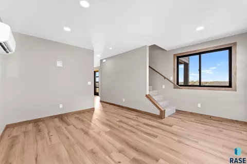 1809 E Wallin Cir, Sioux Falls, SD 57104 photo 15