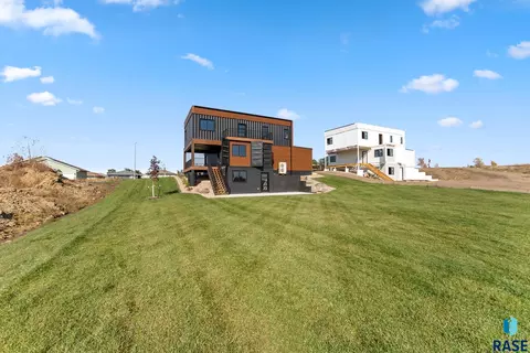 1809 E Wallin Cir, Sioux Falls, SD 57104 photo 59