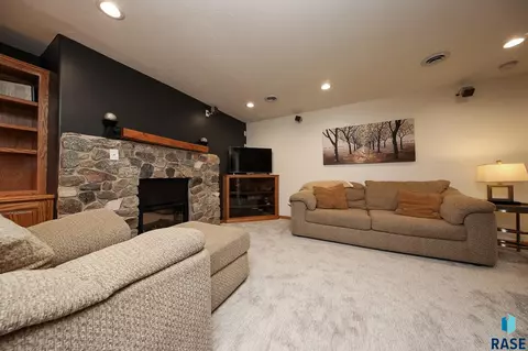3104 E 33rd St, Sioux Falls, SD 57103 photo 44