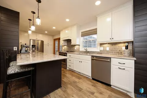 3104 E 33rd St, Sioux Falls, SD 57103 photo 18