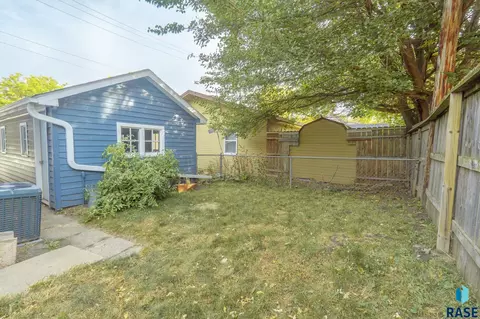 613 E 13th St, Sioux Falls, SD 57104 photo 18