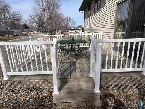 715 S Albert St, Freeman, SD 57029 photo 68