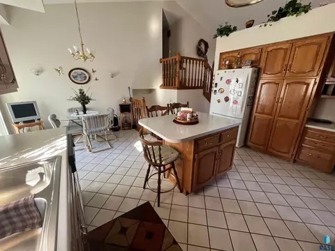 715 S Albert St, Freeman, SD 57029 photo 19
