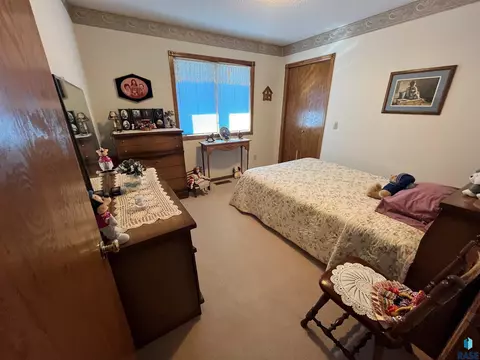 715 S Albert St, Freeman, SD 57029 photo 39