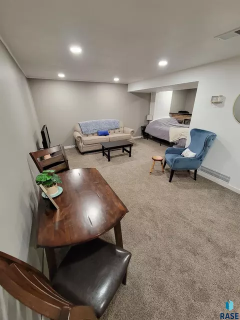 1309 E 5th St, Sioux Falls, SD 57103 photo 20