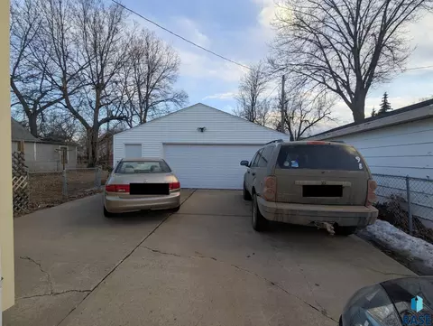 1309 E 5th St, Sioux Falls, SD 57103 photo 26