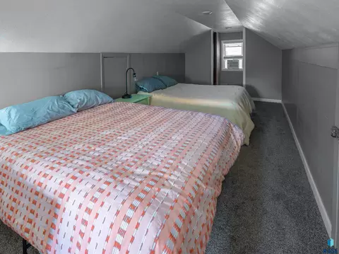 1309 E 5th St, Sioux Falls, SD 57103 photo 11