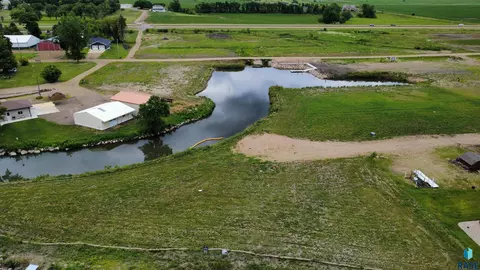 5 Dakota Ave, Madison, SD 57042 photo 26