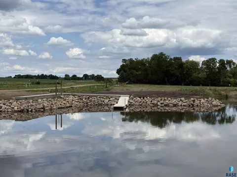 5 Dakota Ave, Madison, SD 57042 photo 16
