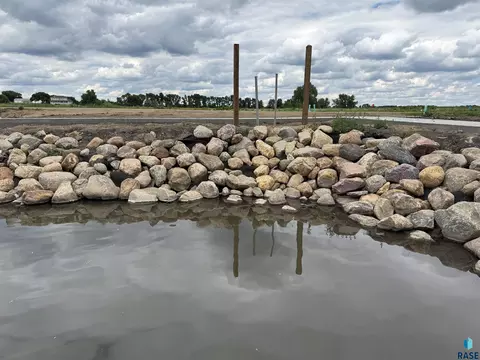 5 Dakota Ave, Madison, SD 57042 photo 14