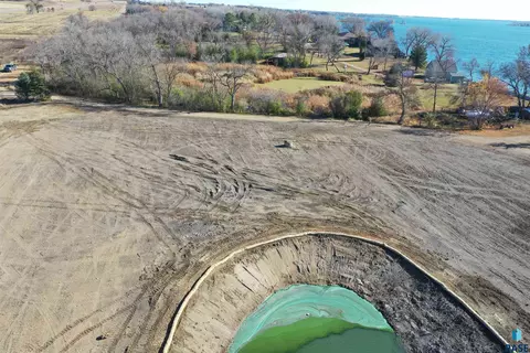 6 Crescent Ln, Madison, SD 57042 photo 5
