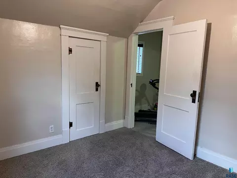 412 S Cherry St, Freeman, SD 57029 photo 17