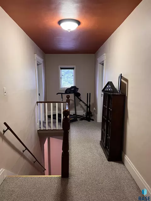 412 S Cherry St, Freeman, SD 57029 photo 13