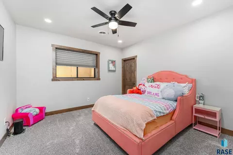 2415 N Reichelt Cir, Tea, SD 57064 photo 30