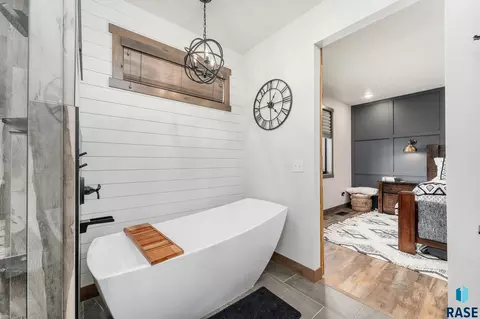 2415 N Reichelt Cir, Tea, SD 57064 photo 21