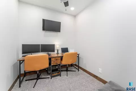 2415 N Reichelt Cir, Tea, SD 57064 photo 33