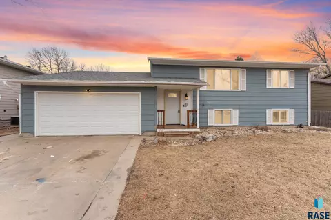 5500 W 56th St, Sioux Falls, SD 57106