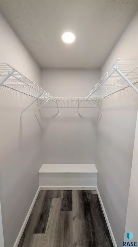 105 E 3rd St, Oacoma, SD 57365 photo 11