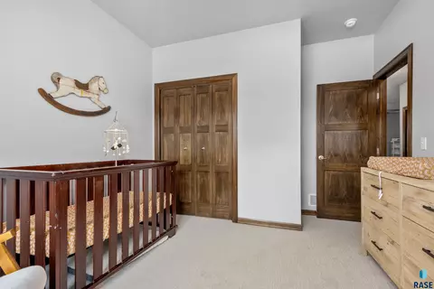 2626 E Meadowside Pl, Sioux Falls, SD 57108 photo 16
