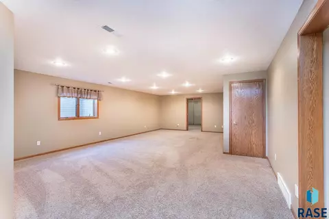 26871 469th Ave, Sioux Falls, SD 57106 photo 27