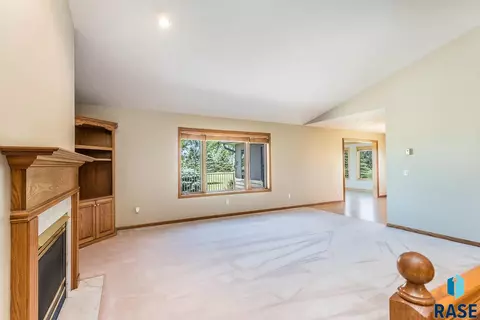 26871 469th Ave, Sioux Falls, SD 57106 photo 9