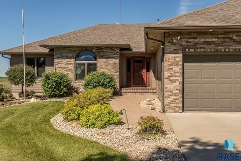 26871 469th Ave, Sioux Falls, SD 57106 photo 2
