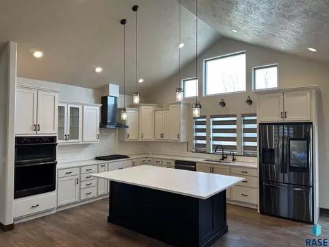 Kitchen - 415 Linden Dr, Madison, SD 57042 photo 1 of 2