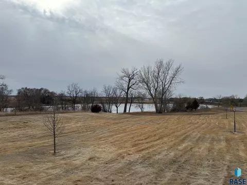 View/Area - 415 Linden Dr, Madison, SD 57042 photo 1 of 1
