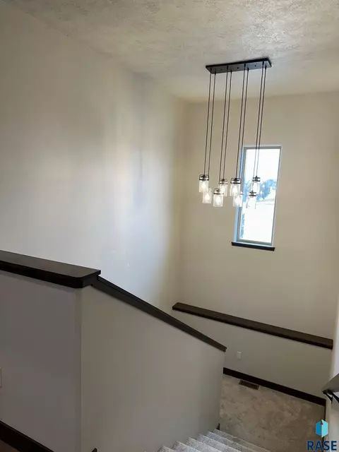 Entry Way - 415 Linden Dr, Madison, SD 57042 photo 1 of 1