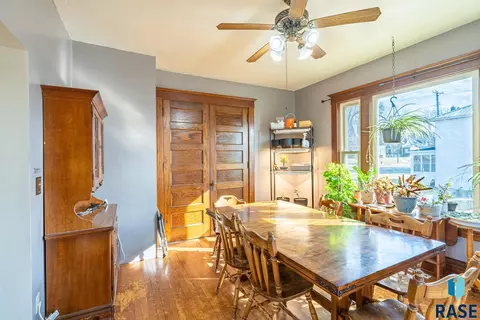 415 E 3rd St, Canton, SD 57013 photo 16