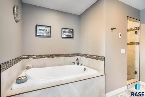 2700 N Devon Ave, Tea, SD 57064 photo 24