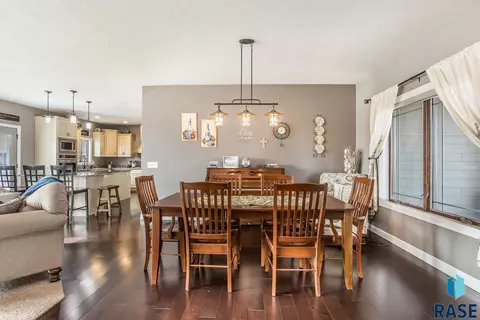 2700 N Devon Ave, Tea, SD 57064 photo 7