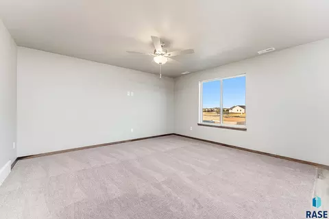 Bedroom - 1315 N Kenley Pl, Tea, SD 57064 photo 6 of 6