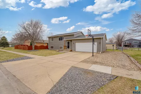 705 N Poplar Ave, Tea, SD 57064 photo 33