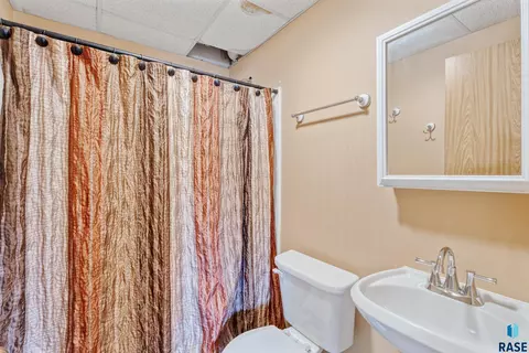 705 N Poplar Ave, Tea, SD 57064 photo 23