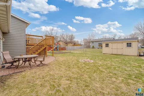 705 N Poplar Ave, Tea, SD 57064 photo 32