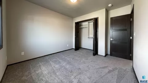 6801 W 6801-6807 W Gresford Pl, Sioux Falls, SD 57106 photo 22