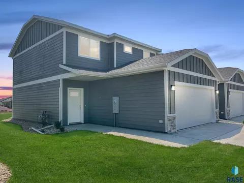 6801 W 6801-6807 W Gresford Pl, Sioux Falls, SD 57106 photo 1